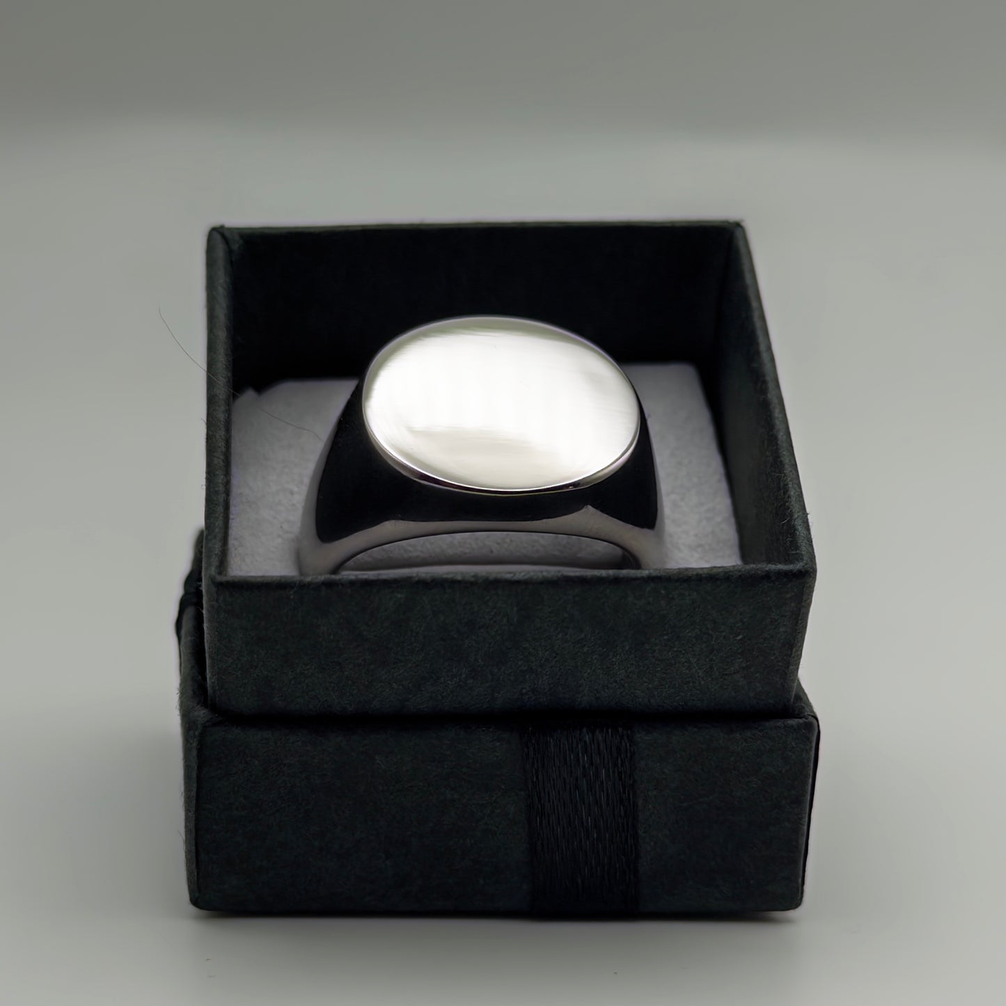 Customizable Signet Ring, upload your own design!