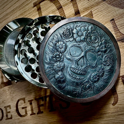 Skull & Roses Engraved Aluminum Grinder